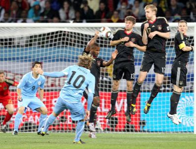 Uruguay Almanya: 2-3 Dünya Kupası üçüncülük maçı