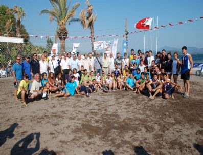 HALIL ÇOMAKTEKIN - Plajda Şampiyonlar Belli Oldu