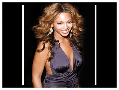 BEYONCE - Ünlü şarkıcı Beyonce indirimden alışveriş yaptı