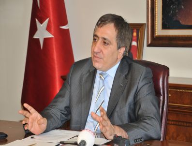 Vali Küçük, Sınav Sonuçlarını Değerlendirdi