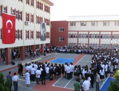 MUSTAFA KıLıNÇ - Doruk Koleji'nin Sbs Başarısı