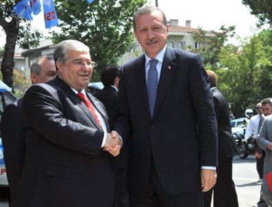 Erdoğan MHP ve BDP ile de görüşsün