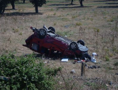 SÜLEYMAN YıLDıRıM - Karacabey'de Kaza: 5 Yaralı