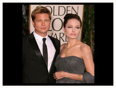 ANGELİNA JOLİE - Angelina Jolie aşkını bacaklarına kazıdı