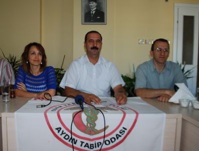 TÜRK TABIPLERI BIRLIĞI - Aydın Tabip Odası 'Tam Gün Yasası'nı Değerlendirdi