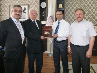 OSMAN ACAR - Başmüdürden Başkana Ziyaret