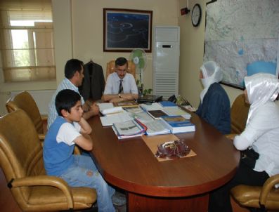 Kayıp Oğlu İçin Validen Yardım İstedi