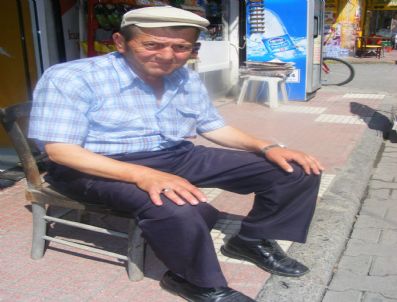 43 Yıllık Baba Yadigarı Sandalye