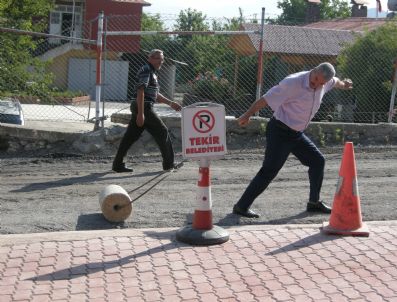 AKÇATEKIR - Akçatekir Belediyesi İmkansızlıklar İçinde Hizmet Veriyor