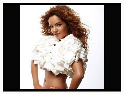 Bengü: 'Gel git akıllının tekiyim'