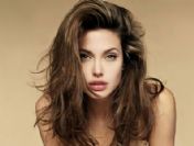 Angelina Jolie bu kez Boşnak kadın olacak