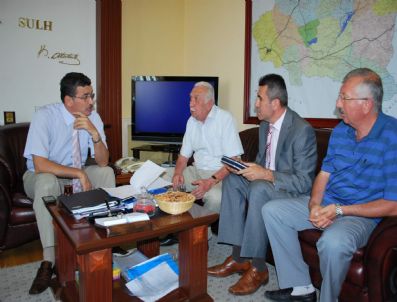 YALÇıN SEZGIN - Hayırsever İş Adamından Demirci'ye İlköğretim Okulu