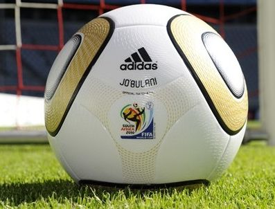 Final maçının topu satıldı