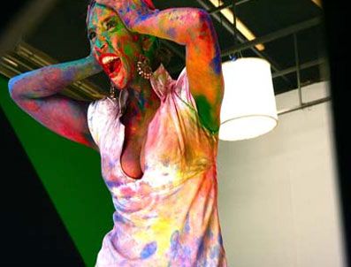 SERTAB ERENER - Aşk-ı Memnu'da çalan müziğe klip çekildi