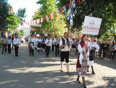 FAHRETTIN KESKIN - İznik'te Festival Coşkusu
