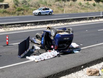 Uşak'ta Trafik Kazası 2 Ölü 2 Yaralı