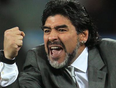 Arjantin Milli Takım Teknik Direktörü Maradona Alman oyuncuya yüklendi