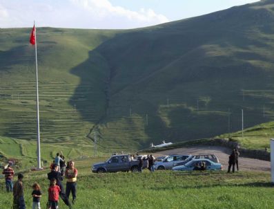 Atatürk Silueti Karadağ Sırtlarında
