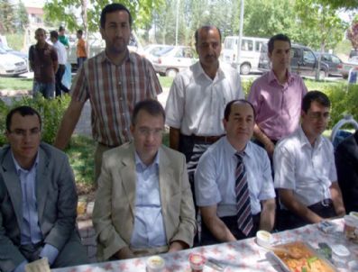 SERDAR KARTAL - Elbistanlı İdarecilere Keşkek'li Veda