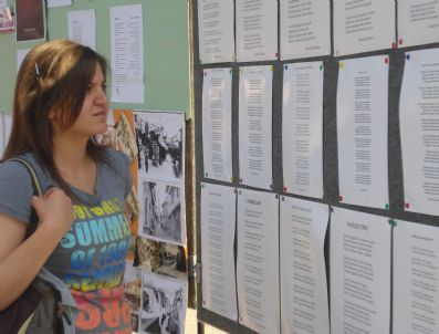 MEHMET UYGUN - Kütahya'da Şiir Sergisi