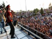 Sevgi, Barış Ve Dostluk Festivali'nin İlk Şarkısı Vj Bülent'ten Geldi