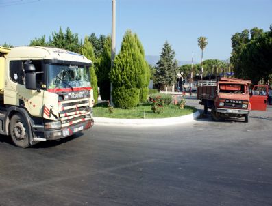 Atça'da Trafik Kazası: 1 Ağır Yaralı