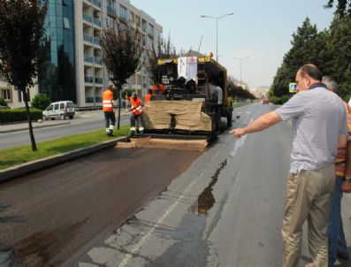 Balıkesir Caddelerine Elastik Asfalt