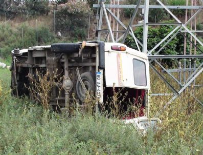 Ceyhan'da Trafik Kazası: 1 Yaralı