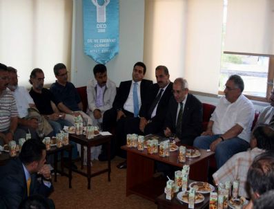 İLYAS DÖKMETAŞ - Dil Ve Edebiyat Derneği Sivas Şubesi Açıldı