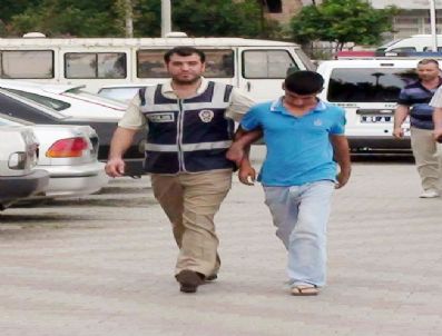 Markette 15 Bin Liralık Sigara Hırsızlığı