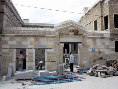 ALIM BARUT - Niğde'de Tarihi Evlere Restorasyon Yapılacak