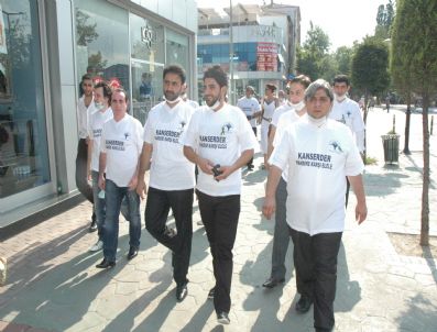 ÇARK CADDESI - Sanatçılardan Kanser Hastalarına Anlamlı Destek
