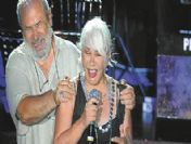 40 yıl daha 'Benimle oynar mısın?'