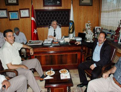 ÖMER FARUK ÖZ - Ak Partili Öz'den Esnaf Kuruluşlarına Referandum Ziyareti