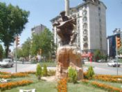 Kütahya Kent Merkezine 'Hisarlı Ahmet' Heykeli