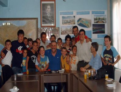 ALI BEKTAŞ - Zonguldak Özel Bireylere Eğitim Derneği'nden Ali Bektaş'a Ziyaret