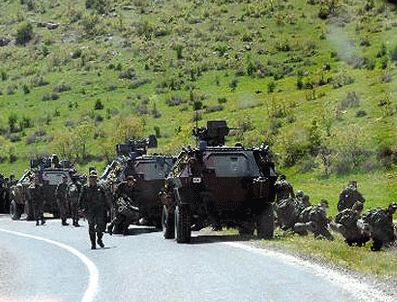 BEZIRHANE - Ağrı'da mayın patladı: 6 asker yaralı