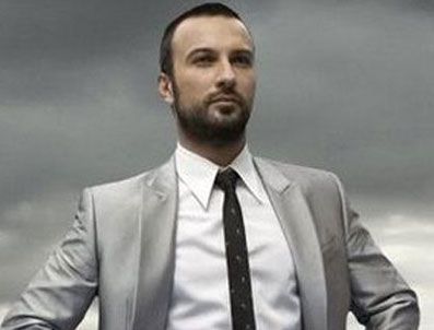 YILDIZ TİLBE - Megastar Tarkan'ın yeni albümü!