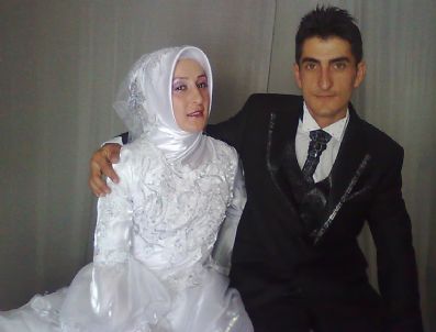 Rize'deki Düğün Dönüşü Trafik Kazası