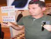 Anneler Anahtarlık Kameralarla Bakıcıları İzliyor