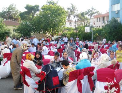 Ödemiş'te İmam Hatip Mezunları Pilav Gününde Buluştu