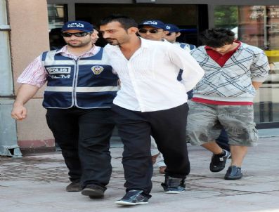 70 Milyon Kişinin Bilgilerini Satan Şebeke Çökertildi