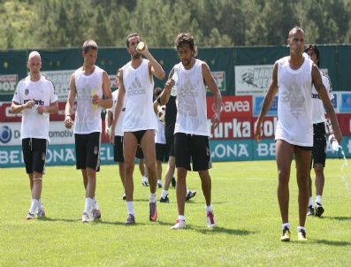 PRAG - Beşiktaş, Viktoria Plzen maçının hazırlıklarını sürdürdü
