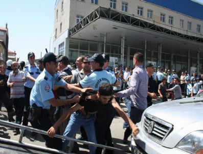 İBRAHIM ÇELIK - Erzurum'da Bdp Tepkisi