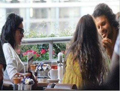 BAŞAR SAVUR - Özgü Namal'ın sevgilisi Başar Savur'la ilk fotoğrafı