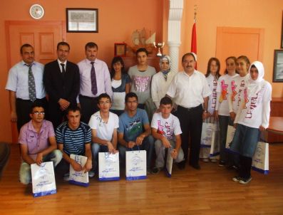 Sbs Ve Lys Birincileri Başkan Recep Özkan'ı Ziyaret Etti