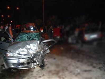 Bakırköy Sahil Yolu'nda trafik kazası