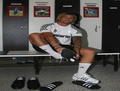 ONUR BAYRAMOĞLU - Guti İlk Antrenmanına Çıktı