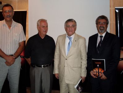 Tofaş Spor Kulübü'nün 35 Yıllık Hikayesi Kitap Oldu