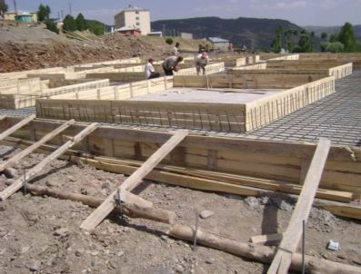 Adaklı'da Anaokulu Yapılıyor